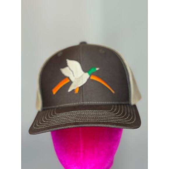 Aves del Sur Embroidered Trucker Hat – Snapback Style - Picture 1 of 8
